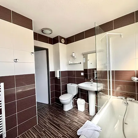 De France Contact-hôtel Hotel 2*